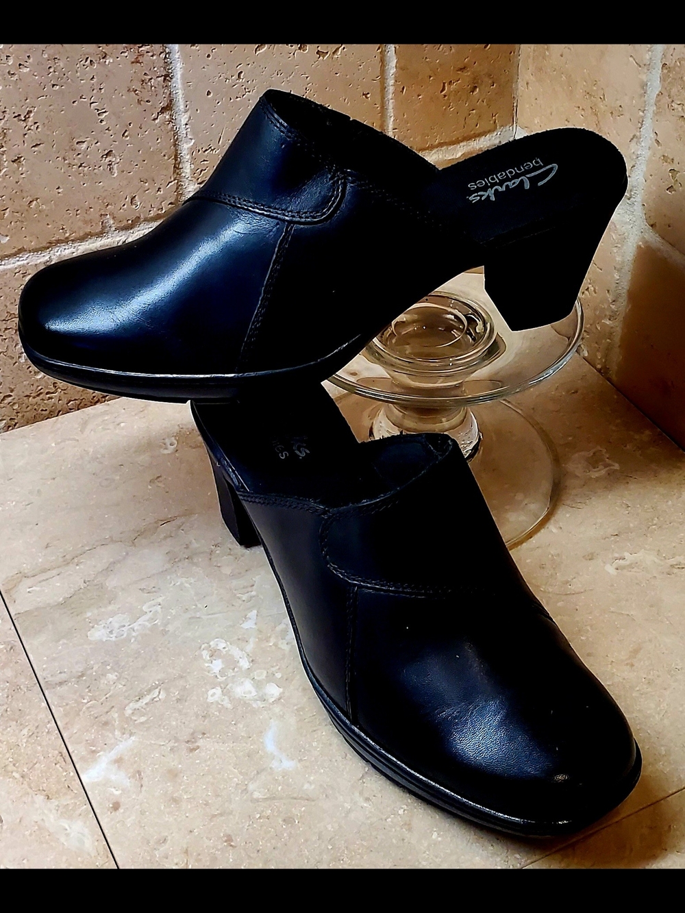 Clarks Black Leather Slip-On Mule 3" Heels Size 7